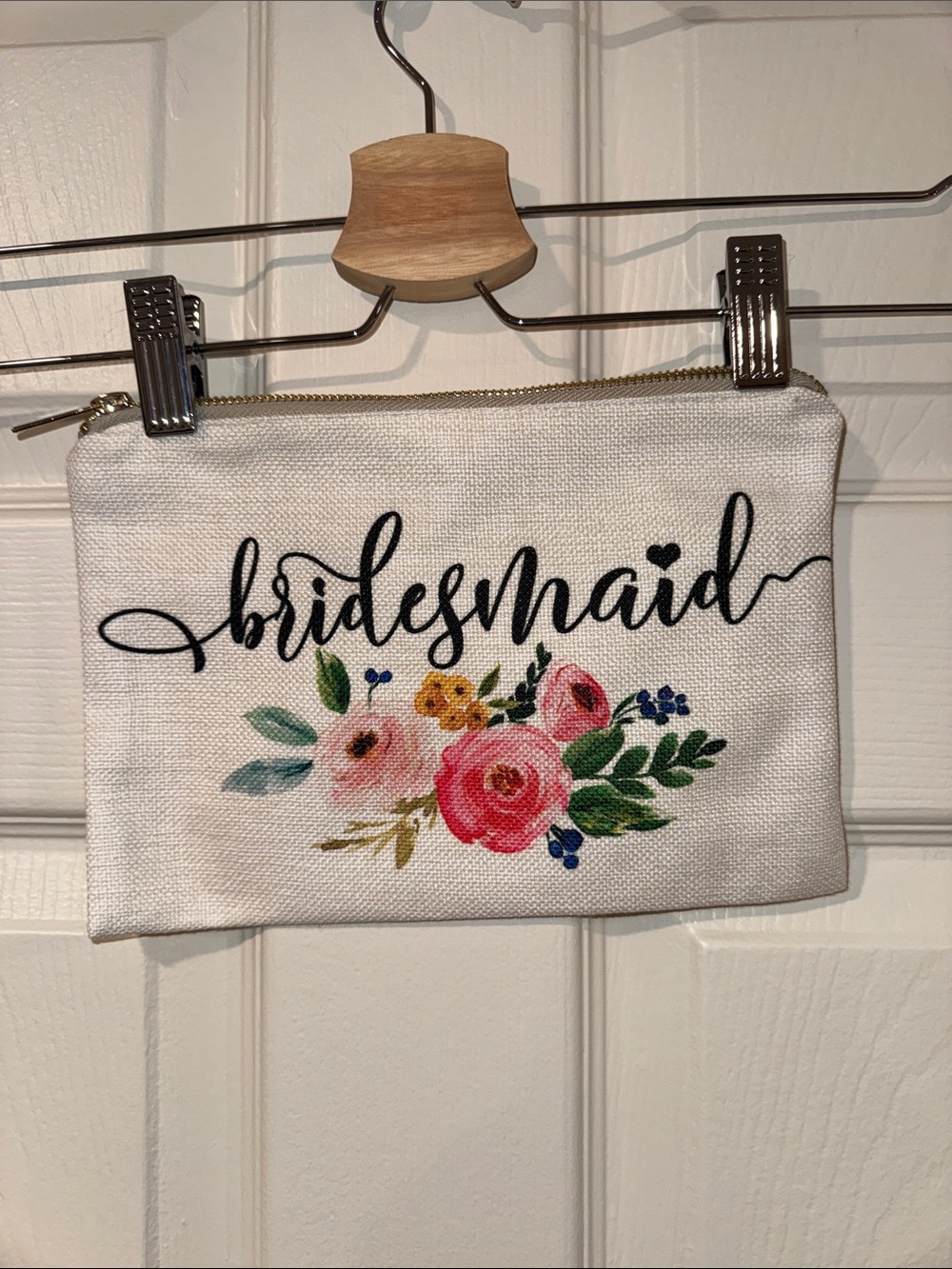 NEW WITHOUT TAGS BRIDESMAID POUCH